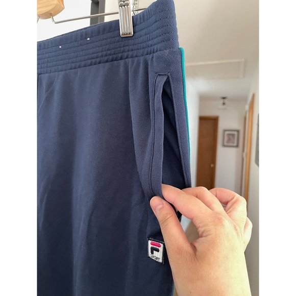 EUC Fila Sweatpants - Picture 3 of 5